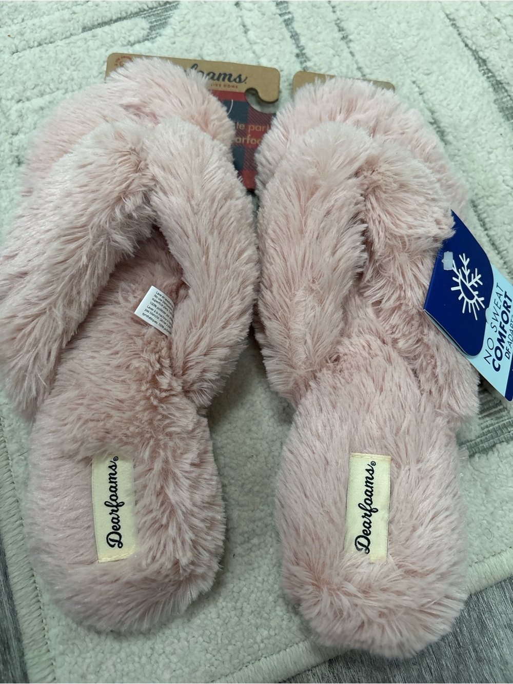 Women’s Dearform pink slippers